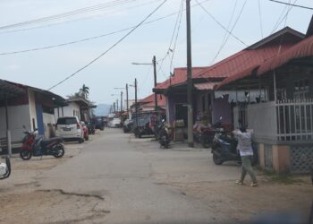 CAKE berharap isu berkaitan penempatan haram Bukit Malut di Langkawi diselesaikan segera oleh kerajaan dengan tindakan sewajarnya.