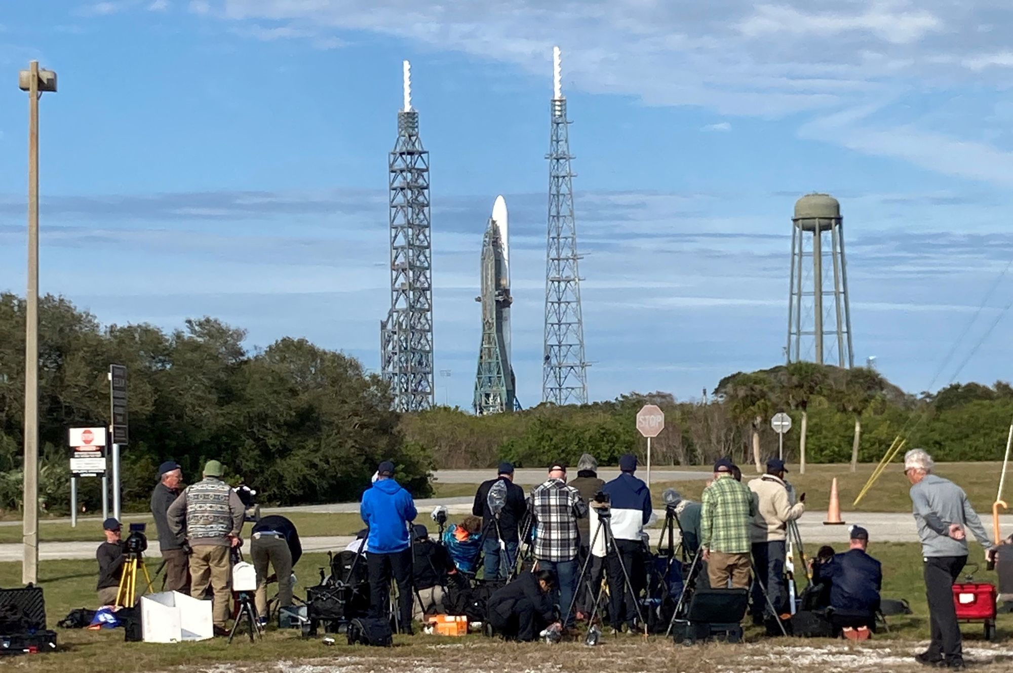 Blue Origin milik Jeff Bezos batal pelancaran roket baharu