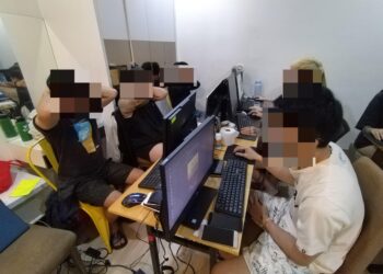 SERAMAI sembilan ahli sindiket pusat panggilan penipuan pekerjaan antarabangsa ditahan polis di sebuah kondominium di Taman Kota Laksamana, Melaka.