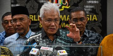 HAMZAH ZAINUDIN