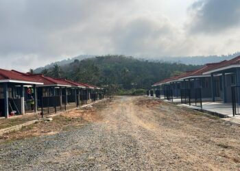 PROJEK Rumah Pahang di Felda Sungai Retang, Jerantut, Pahang sudah mencapai tahap siap 67 peratus.