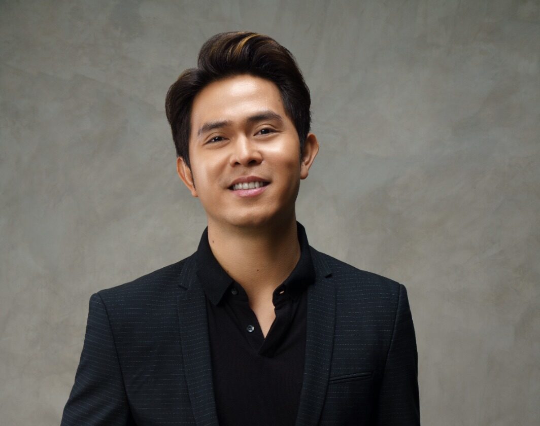 Cakra Khan