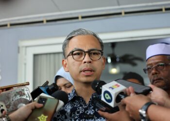 FAHMI FADZIL