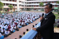 Pulau Pinang : 235,305 murid, pelajar mula bersekolah hari ini