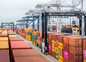 PEMANDANGAN udara kontena perkapalan di Houston Port of Authority di Texas, AS.-AFP
