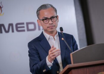 FAHMI FADZIL