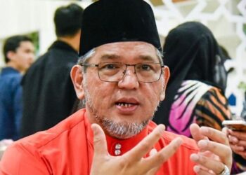 NIZAM ABU BAKAR TITINGAN