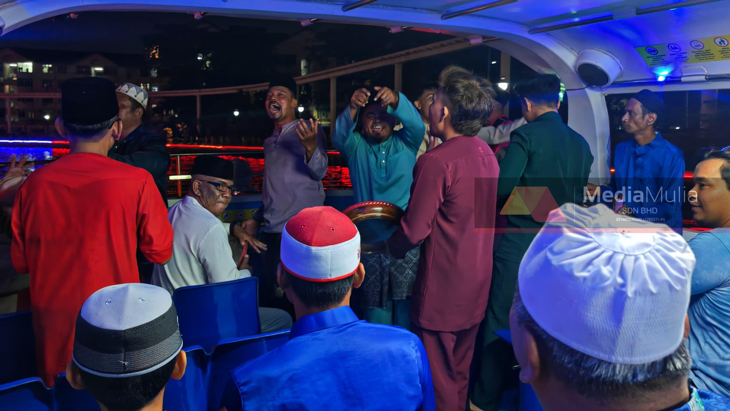 Tradisi ketuk-ketuk, sahur terakhir atas Sungai Melaka Tradisi ketuk-ketuk, sahur terakhir atas Sungai Melaka