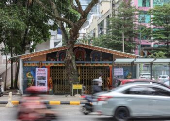 PEMBINAAN rumah ibadat merupakan aspek penting dalam menjaga kebebasan beragama yang termaktub dalam Perlembagaan Persekutuan.