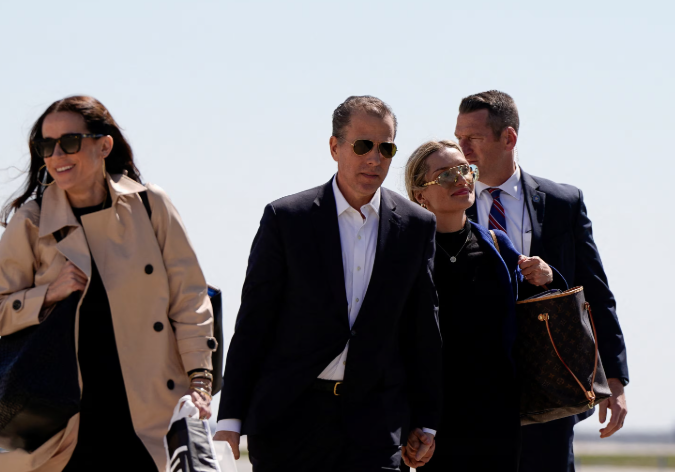 Trump hentikan perlindungan Perkhidmatan Rahsia untuk anak Biden