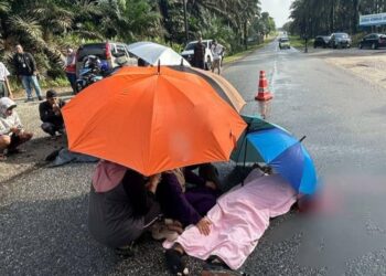 DUA beradik maut ketika pergi sekolah, motosikal langgar lubang.