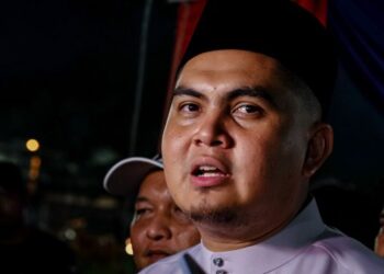 DR. AKMAL SALEH