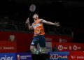 LEONG Jun Hao tewas kepada pemain Thailand, Kunlavut Vitidsarn 21-23, 7-21 pada aksi pusingan kedua Terbuka China di Gimnasium Pusat Sukan Olimpik, Changzhou, hari ini.