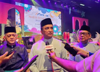 REEZAL Merican Naina Merican (tengah) ketika ditemui pemberita selepas Majlis Iftar Matrade 2025 di sini. UTUSAN/SABRINA ZULKIFLI