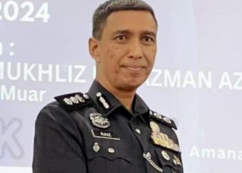RAIZ MUKHLIZ AZMAN AZIZ