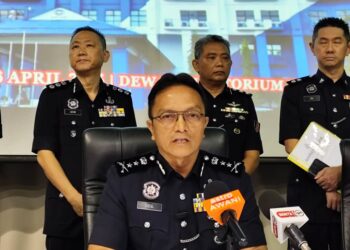 DZULKHAIRI Mukhtar dalam sidang akhbar di IPK Melaka, Bukit Beruang, Melaka. - UTUSAN/AMRAN ALI
