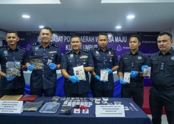 MOHAMAD Lazim Ismail pada sidang akhbar di IPD Wangsa Maju, Kuala Lumpur hari ini.-UTUSAN/ISKANDAR ISHAK
