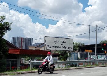 Kampung Melayu Majidee yang terletak di Johor Bahru, Johor.