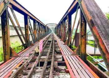 JAMBATAN Victoria di Enggor, Kuala Kangsar, Perak kali terakhir dicat pada 2000.