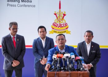 Datuk Seri Amirudin Shari