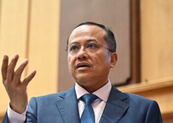 AHMAD SAMSURI MOKHTAR