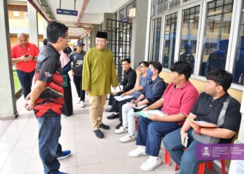 LAWATAN Ramah Mesra Mohd Sazili Shahibi sempena pendaftaran kolej kediaman pelajar baru sesi Mac 2025.