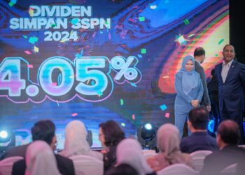 ZAMBRY Abdul Kadir ketika pengumuman dividen Simpan SSPN 2024 di KPT, Putrajaya. - UTUSAN/FAIZ ALIF ZUBIR