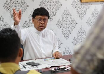 ASMUNI AWI