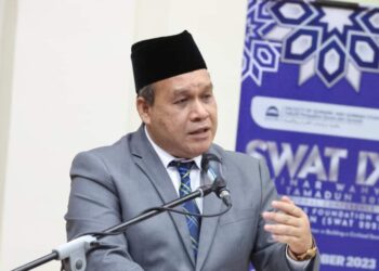 MUHAMAD Razak Idris