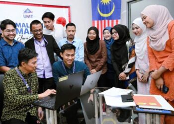 PERANAN warga kerja universiti menuntut anjakan dari segi kompetensi dan kemahiran agar selari dengan keperluan semasa.