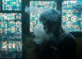 VAPE sering digambarkan sebagai alternatif  lebih selamat berbanding rokok tradisional, hakikatnya ia mengandungi bahan kimia toksik yang menyebabkan ketagihan nikotin dan boleh merosakkan paru-paru serta otak.
