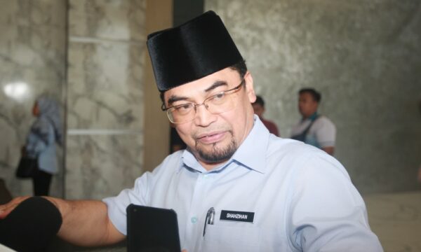 Bau busuk