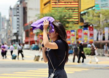 BUAT persediaan lengkap dan rapi daripada sekarang untuk menghadapi sebarang malapetaka perubahan iklim.