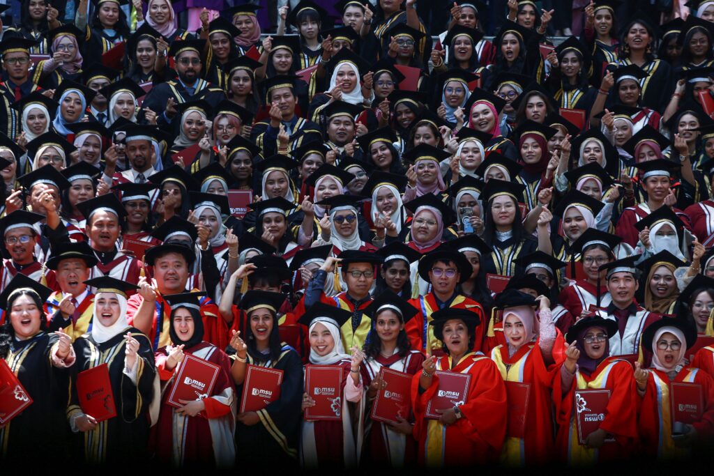 Adakah semua graduan mendapat peluang sama?