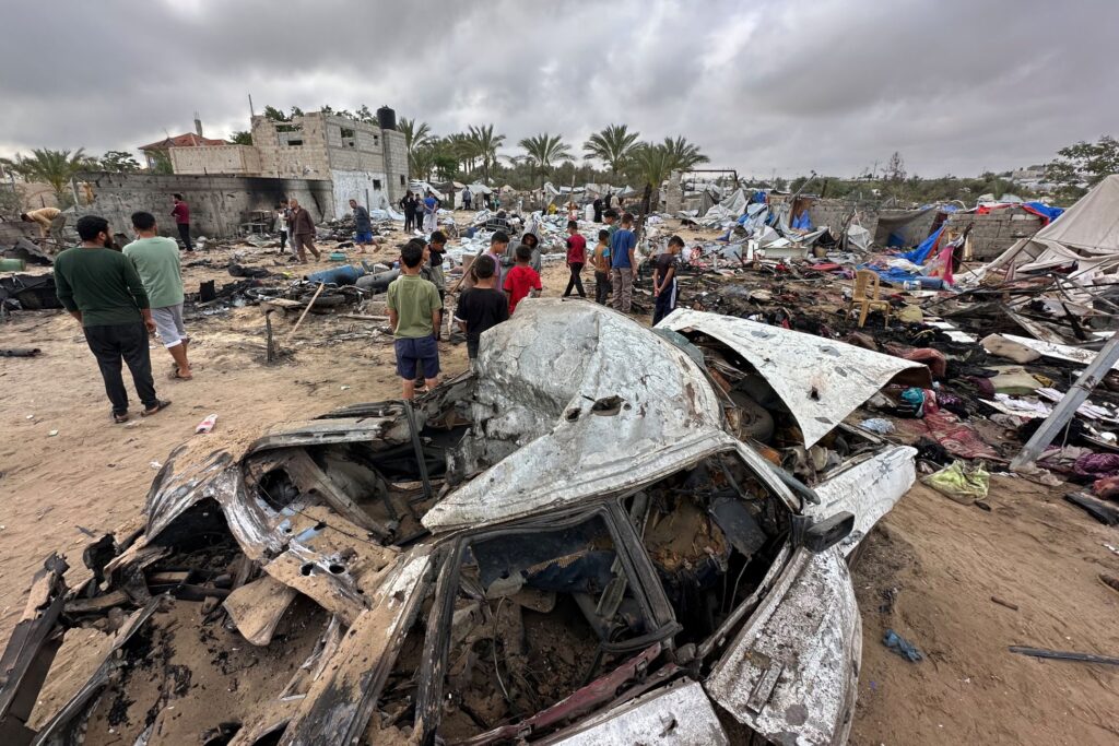 Israel benarkan bantuan dibawa masuk untuk luaskan serangan di Gaza