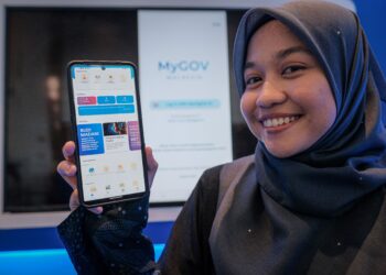 MALAYSIA perlu mempercepatkan pembangunan dasar dan rangka kerja AI, memperkukuh pelaburan dalam penyelidikan dan pembangunan (R&D), serta melahirkan tenaga kerja berkemahiran tinggi dalam bidang teknologi dan data.