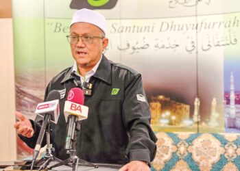 SHAHRIN Awaludin dalam sidang akhbar di Hotel Abraj Al Janadriyah, Mekah.