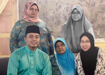 GAMBAR kenangan Allahyarham Norizah Tambunan Nordin (belakang kanan) ketika bersama keluarga.