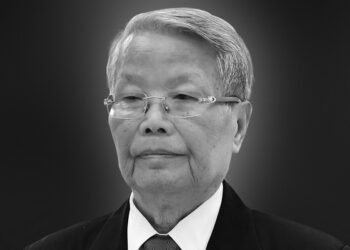 MENDIANG Tran Duc Luong