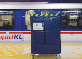 RANGKAIAN rel bandar seper­ti LRT dan MRT mempunyai potensi besar untuk dioptimumkan sebagai saluran dwi-fungsi.