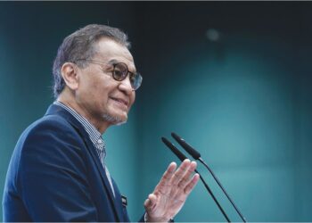 DZULKEFLY AHMAD