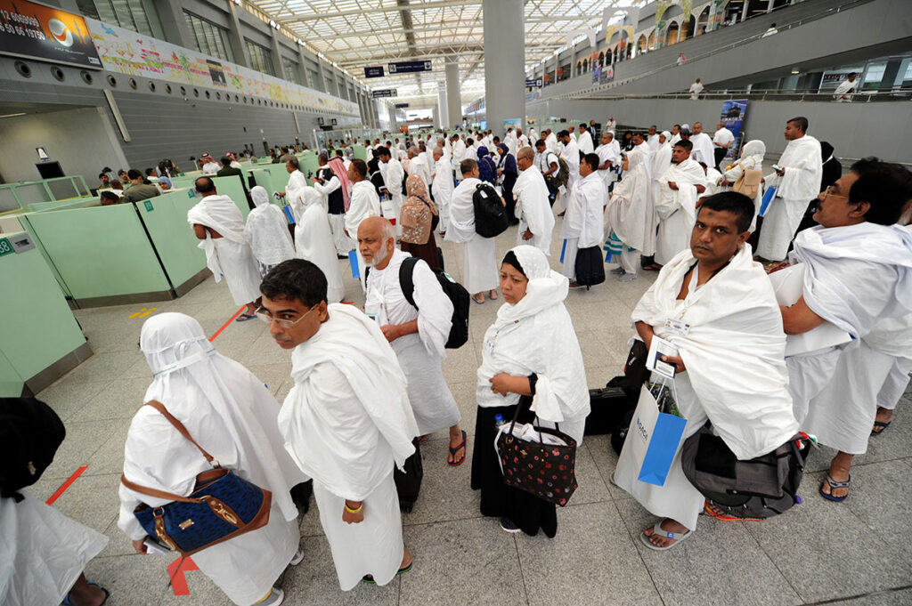 Lebih setengah juta jemaah haji tiba di Arab Saudi