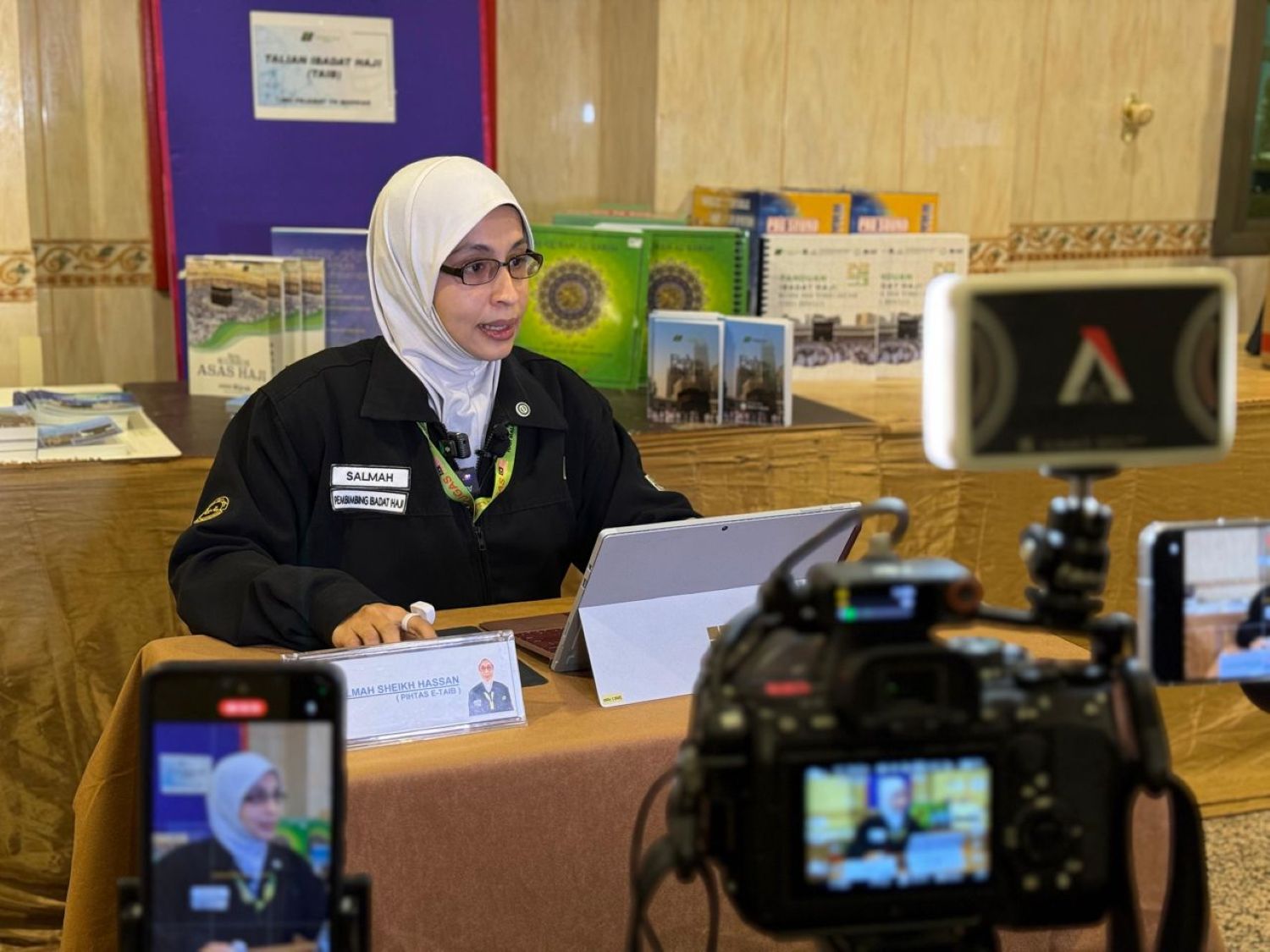 Rujuk hukum-hakam di live chat THHujjaj, bukan ChatGPT