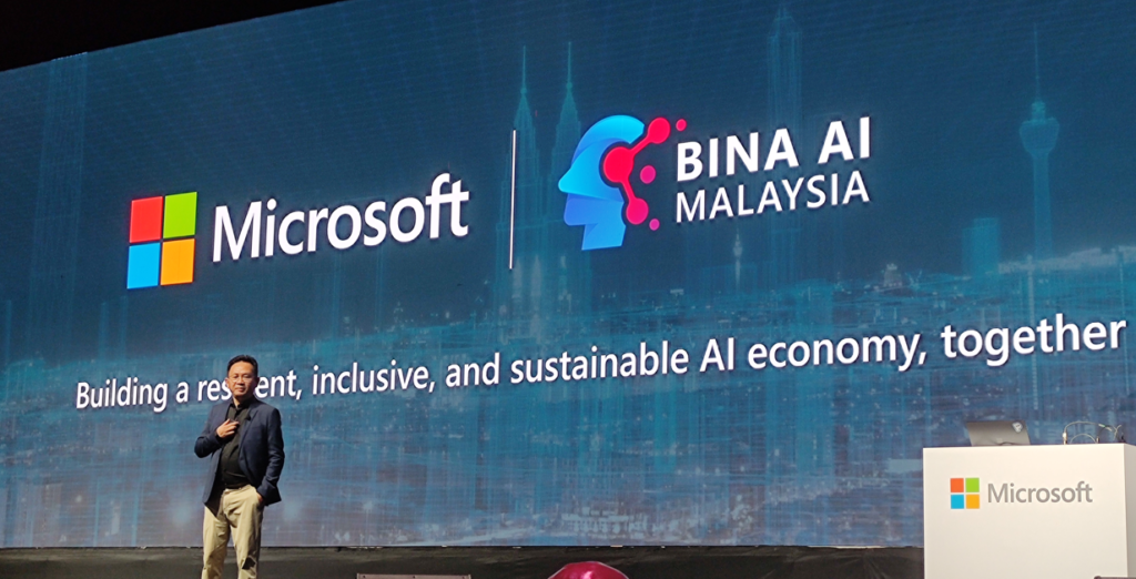 Microsoft umum ketersediaan rantau awan pertama di Malaysia