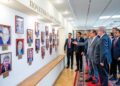 ANWAR Ibrahim melawat pameran selepas menyampaikan syarahan umum di Moscow State Institute of International Relations University sebelum bertolak ke Kazan, Russia semalam. – PEJABAT PERDANA MENTERI