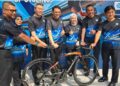 RASHID (empat dari kanan) pada majlis perasmian RHB LEKAS Highway Ride, hari ini.