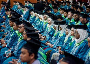 UNIVERSITI dan sarjana yang berani membawa ilmu ke tengah masyarakat, memperjuangkan keadilan sosial, dan menjadi suara bagi yang terpinggir.