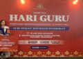 LORENICA Frenika Masundim menerima Anugerah Guru Berwibawa sempena sambutan Hari Guru Peringkat Kebangsaan di Kuching Sarawsk baru-baru ini.