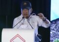 ANWAR Ibrahim ketika berucap pada majlis penutupan Program Madani Rakyat (PMR) 2025 Sabah di Dataran Majlis Perbandaran Tawau, Sabah, hari ini.