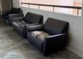 MANGSA didakwa memanjat sofa di ruang terbuka sebelum dilaporkan jatuh.
